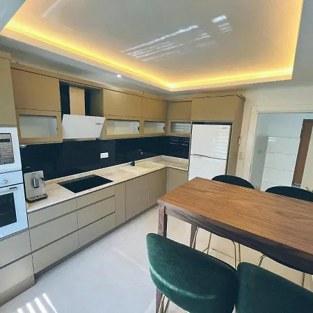 #8 Kargi - Luxerioese Duplex Mit Pool, Garten, Balkonen In Meeresnaehe דירה